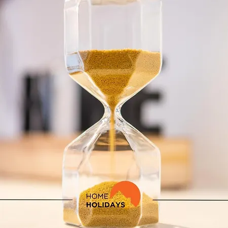 #065 Zulmira Flat By Holidays