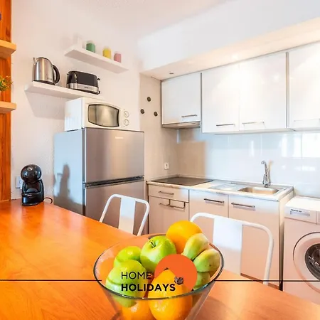 #065 Zulmira Flat By Holidays *